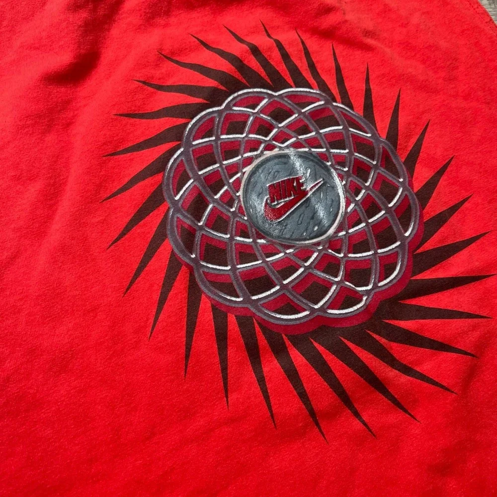 Nike Sleeveless Graphic Tee Boys L 14-16 Red Cotton‎ Muscle Shirt Y2K Sportswear